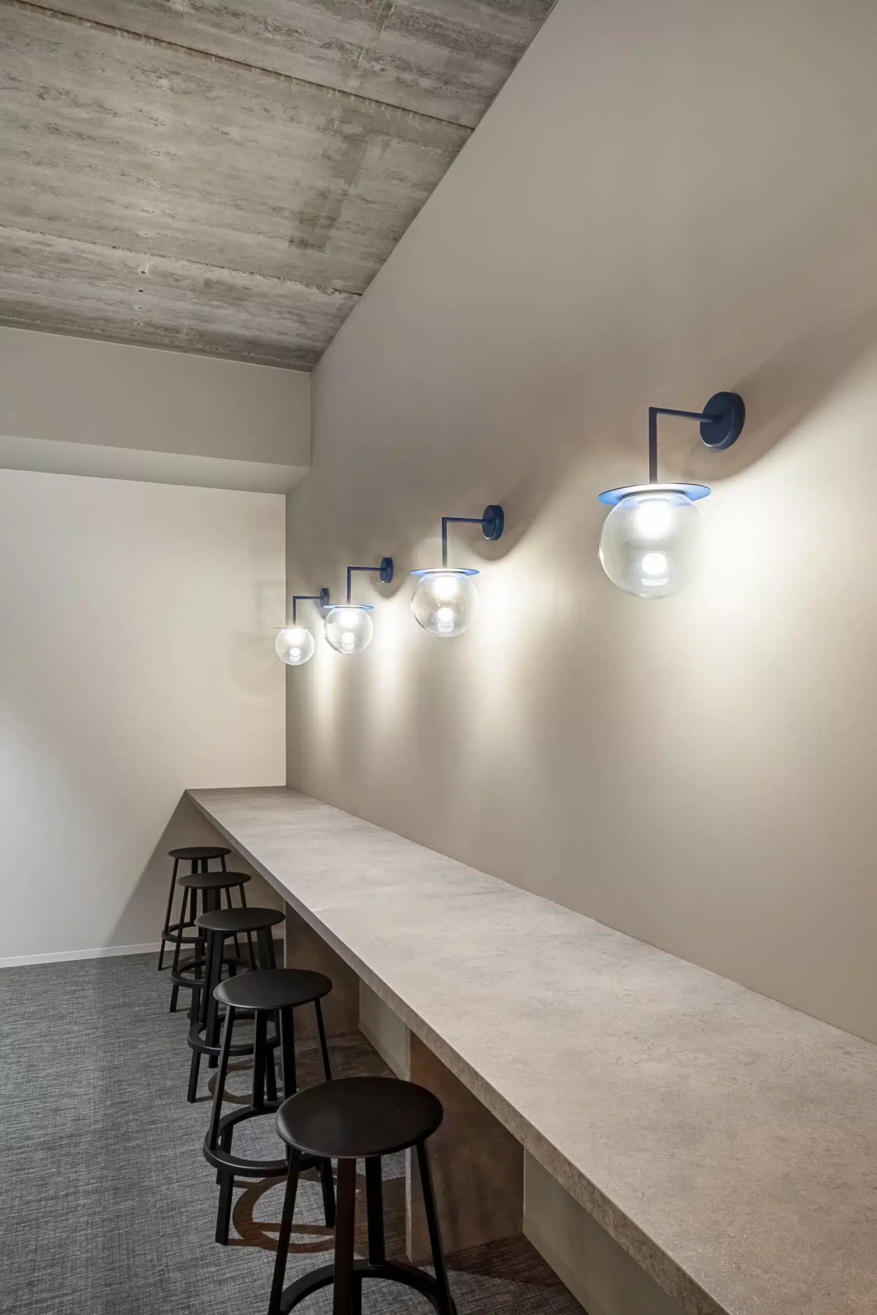 Zo zorg je voor de perfecte kantoorverlichting